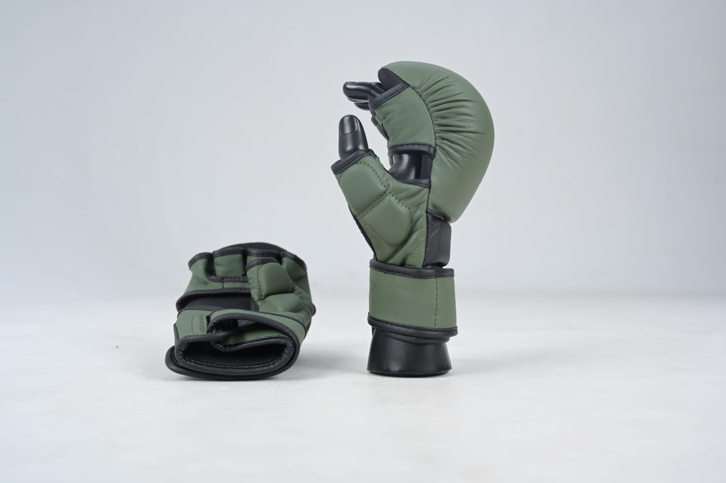 MFS MMA Genuine Leather Training Gloves 8oz Masters Range image 0